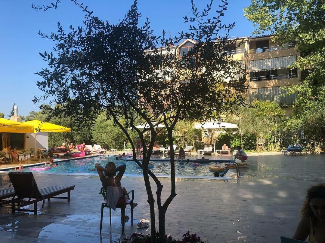 Holiday Home Pishat E Buta 28 Golem (Tirana) Exterior foto